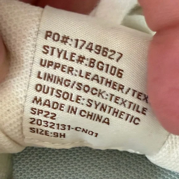 J. Crew Women's Trainers in “Metallic” Cream and Clay/Gray Color, Size 9 - Picture 8 of 10